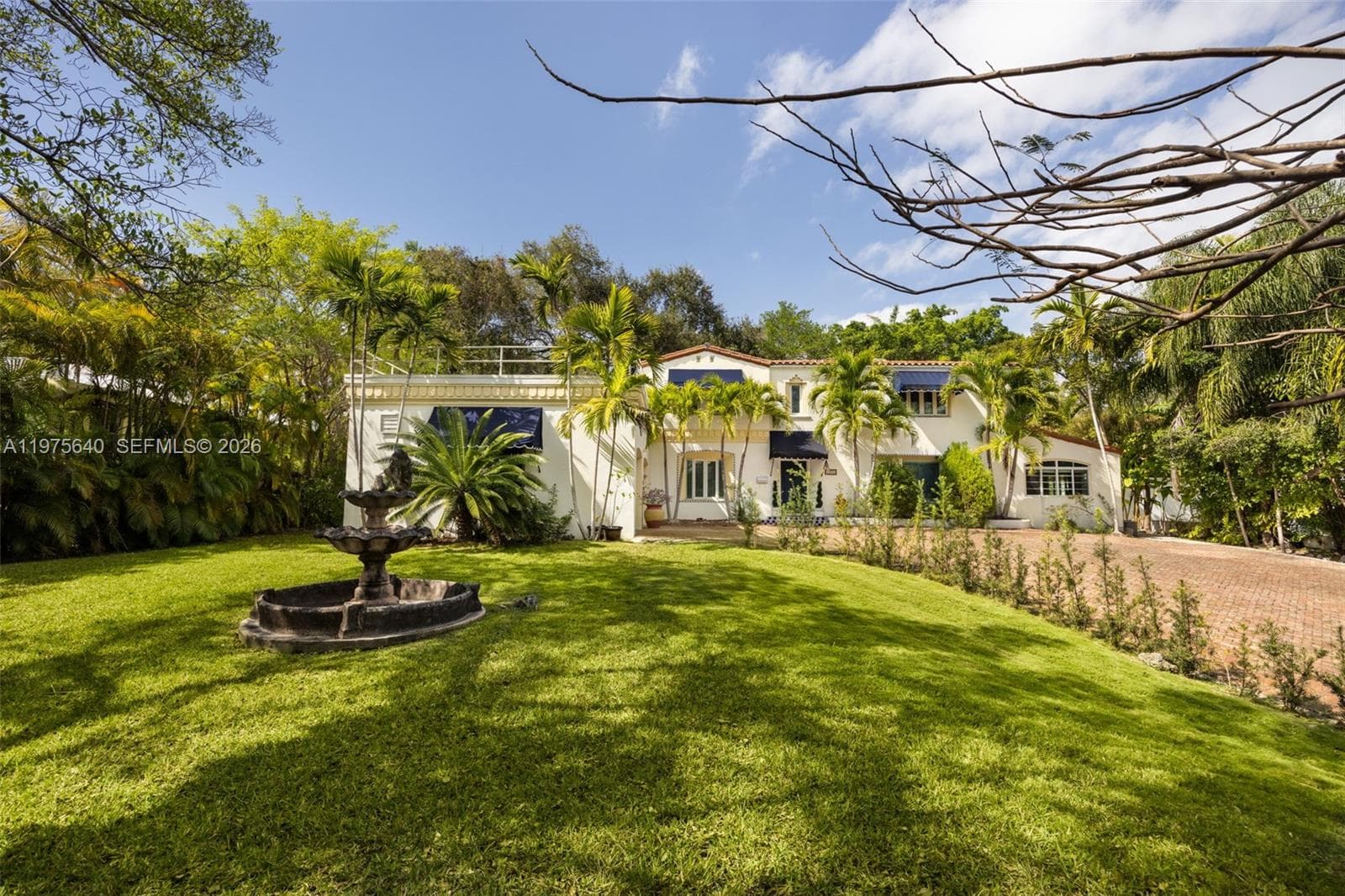 1645 S Bayshore Dr, Coconut Grove, FL 33133 photo 2