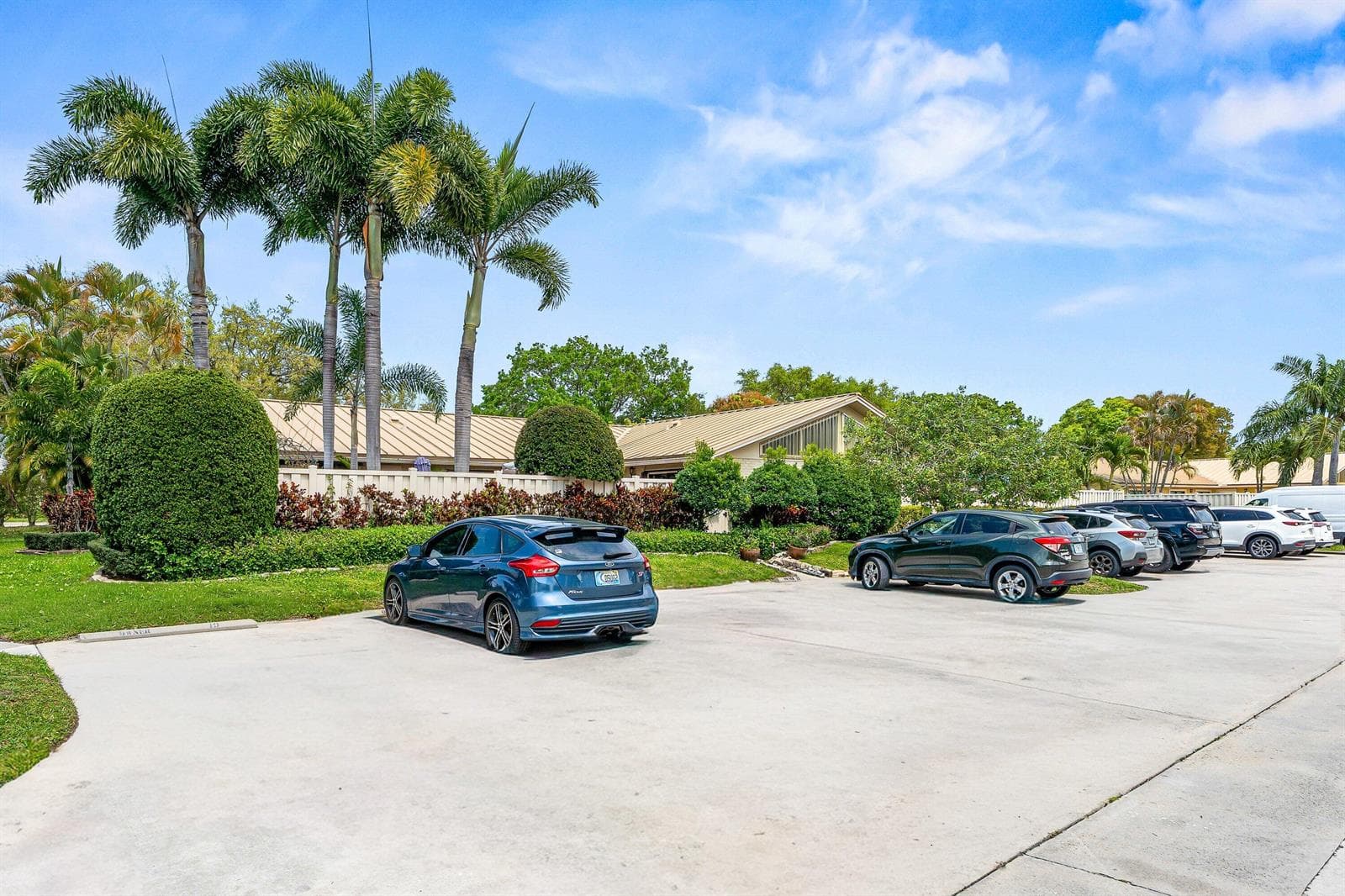 5789 Golden Eagle Circle, Palm Beach Gardens, FL 33418 photo 2