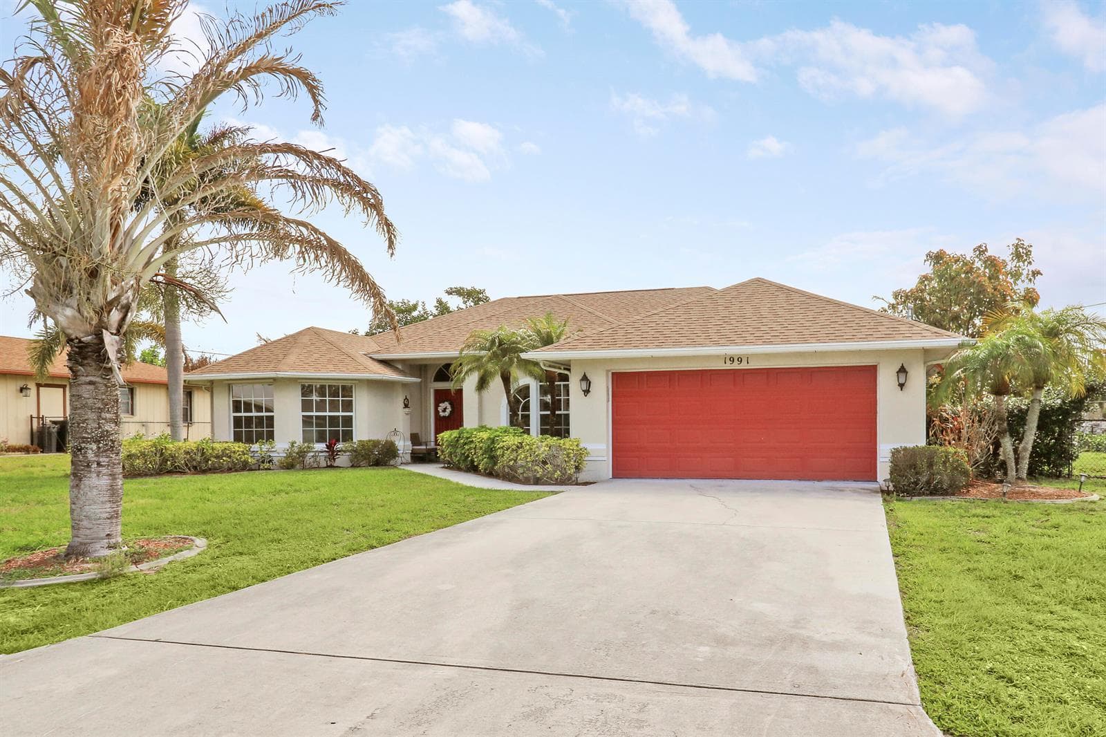1991 SE Manth Lane, Port St. Lucie, FL 34983 photo 2
