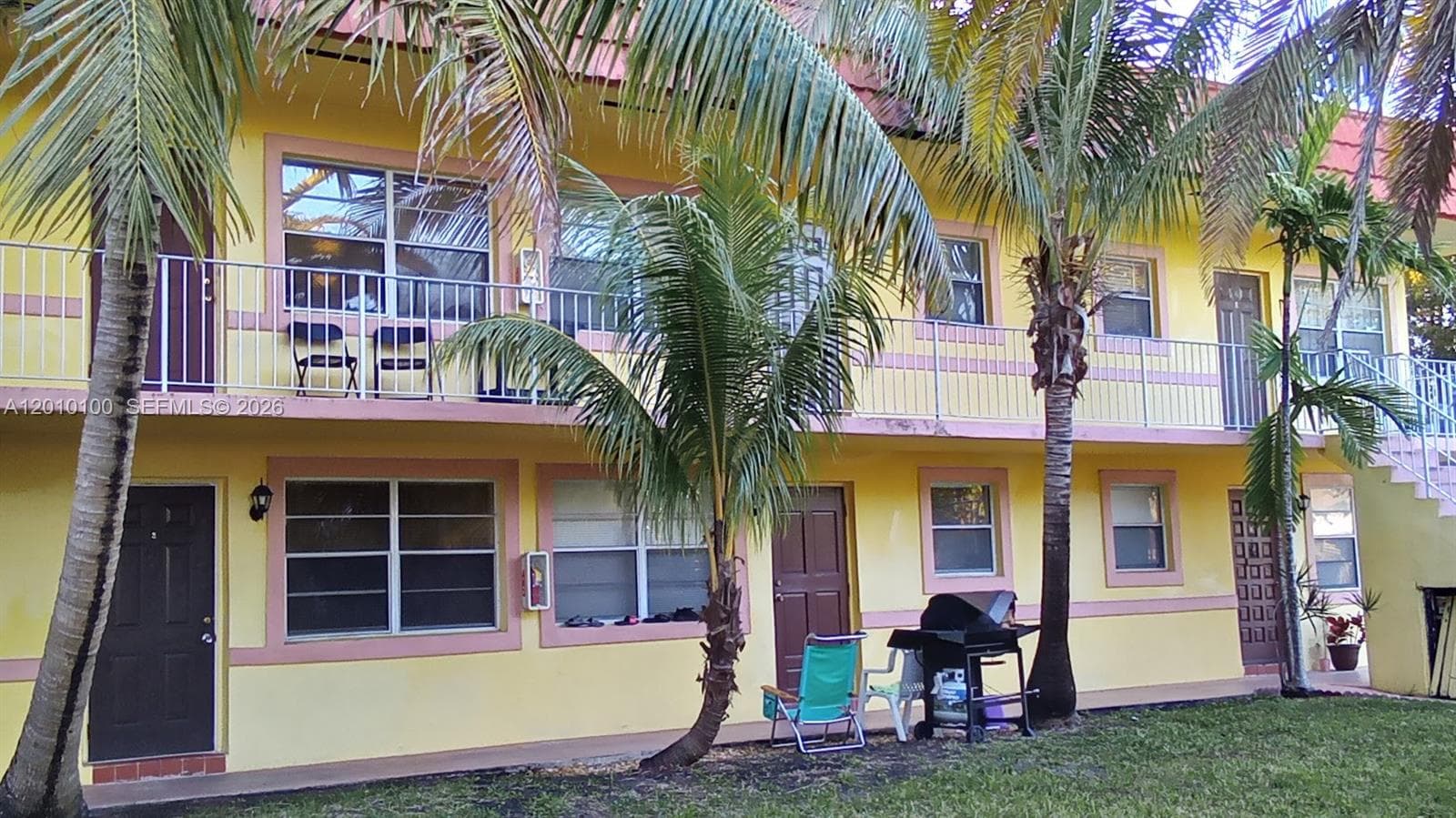 1826 Cleveland St # 6, Hollywood, FL 33020 photo 2