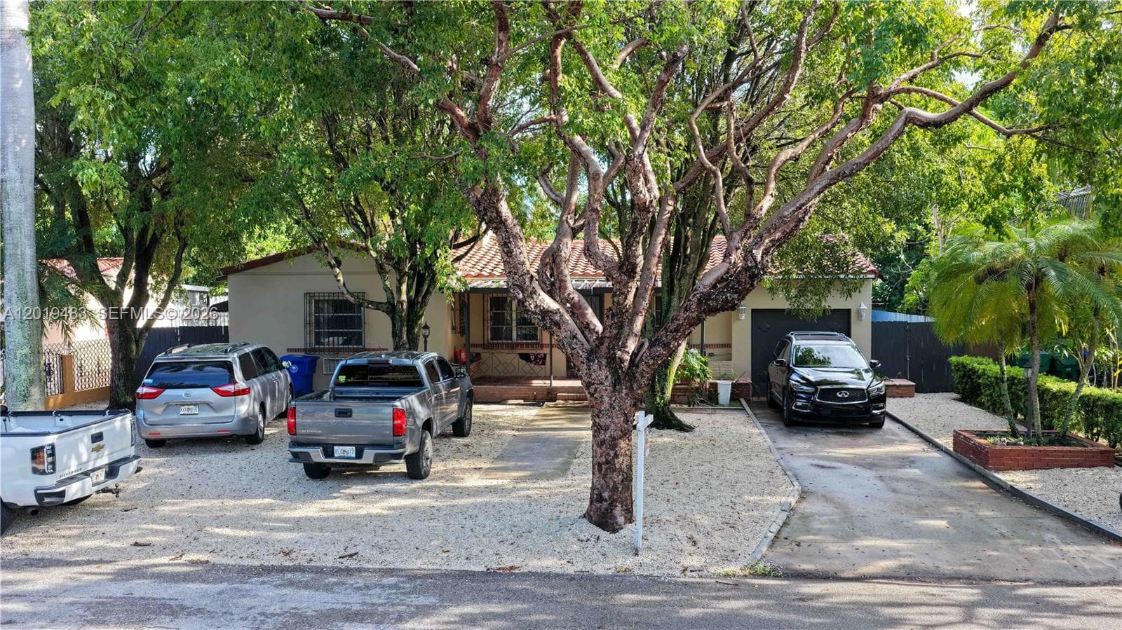 224 NE 47th St, Miami, FL 33137 photo 2