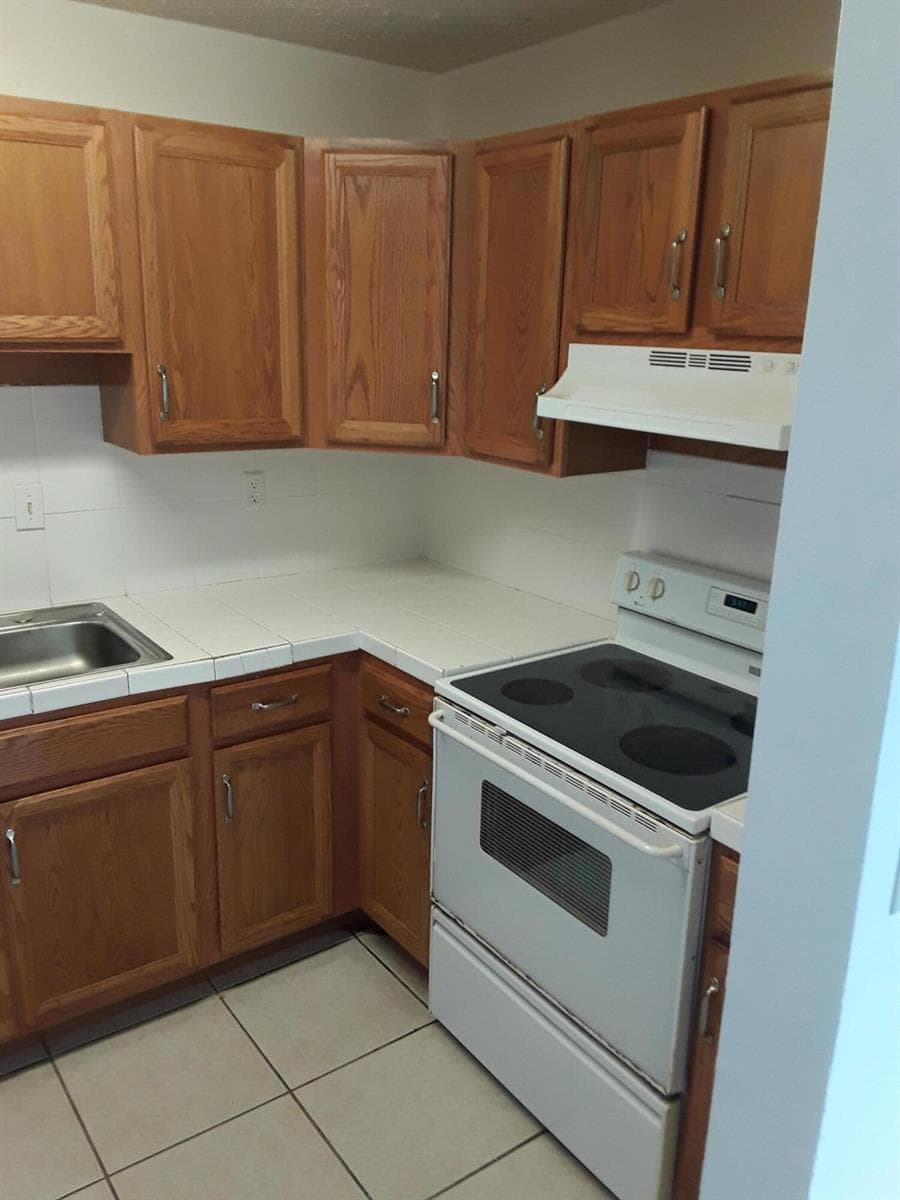 7664 Kimberly Boulevard # 1-3, North Lauderdale, FL 33068 photo 2