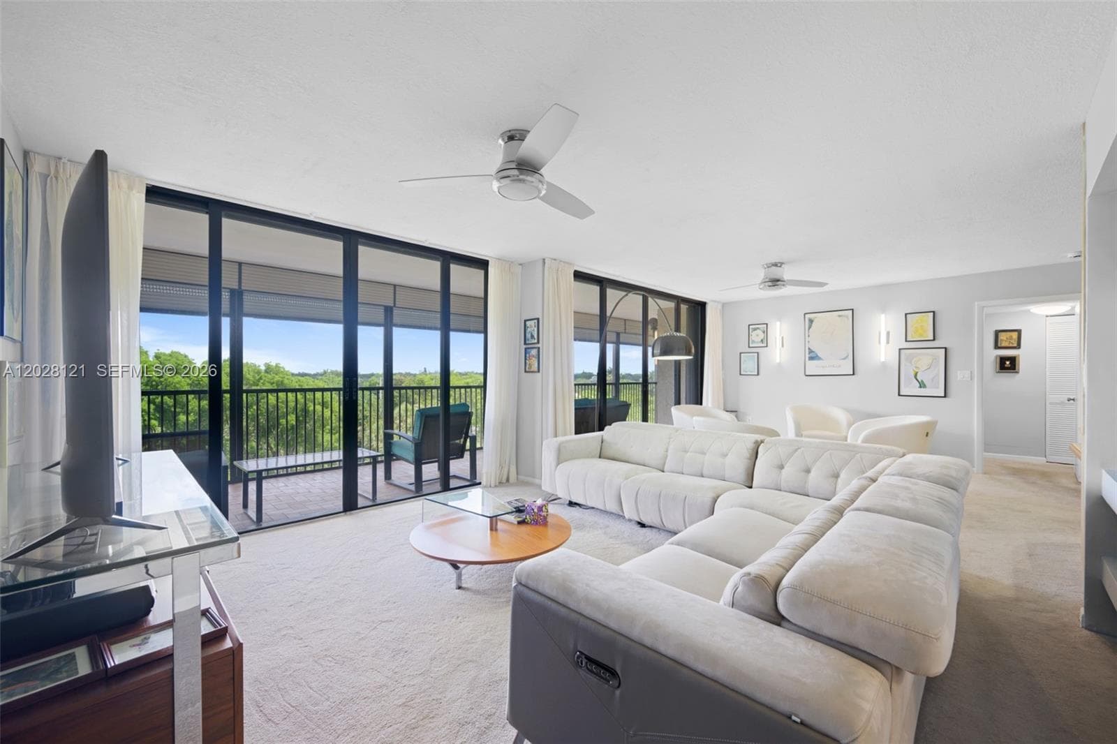 2804 N 46th Ave # C630, Hollywood, FL 33021 photo 2