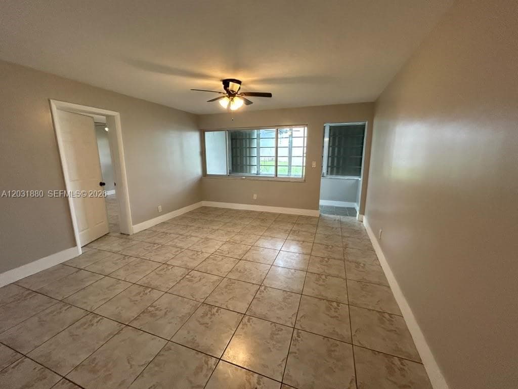 1450 NE 191st St # 106, Miami, FL 33179 photo 2