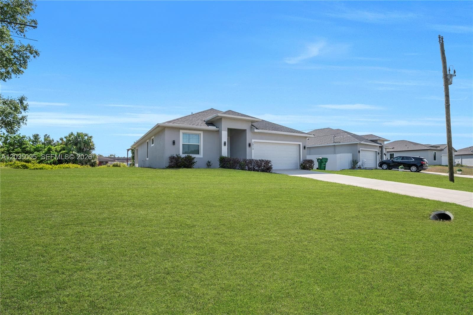 2013 Inglewood, La Belle, FL 33935 photo 2