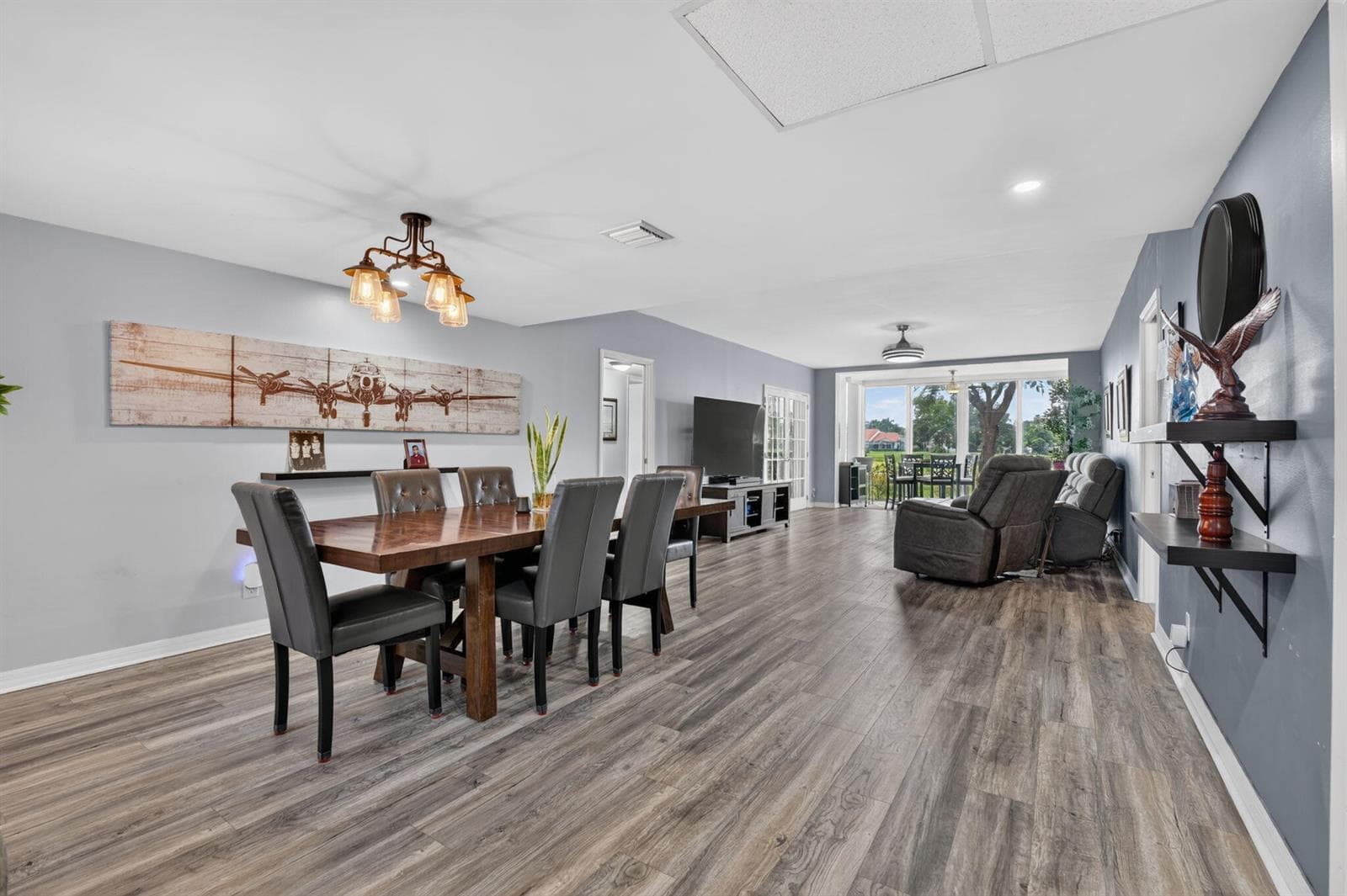 3960 Oaks Clubhouse # 110, Pompano Beach, FL 33069 photo 2