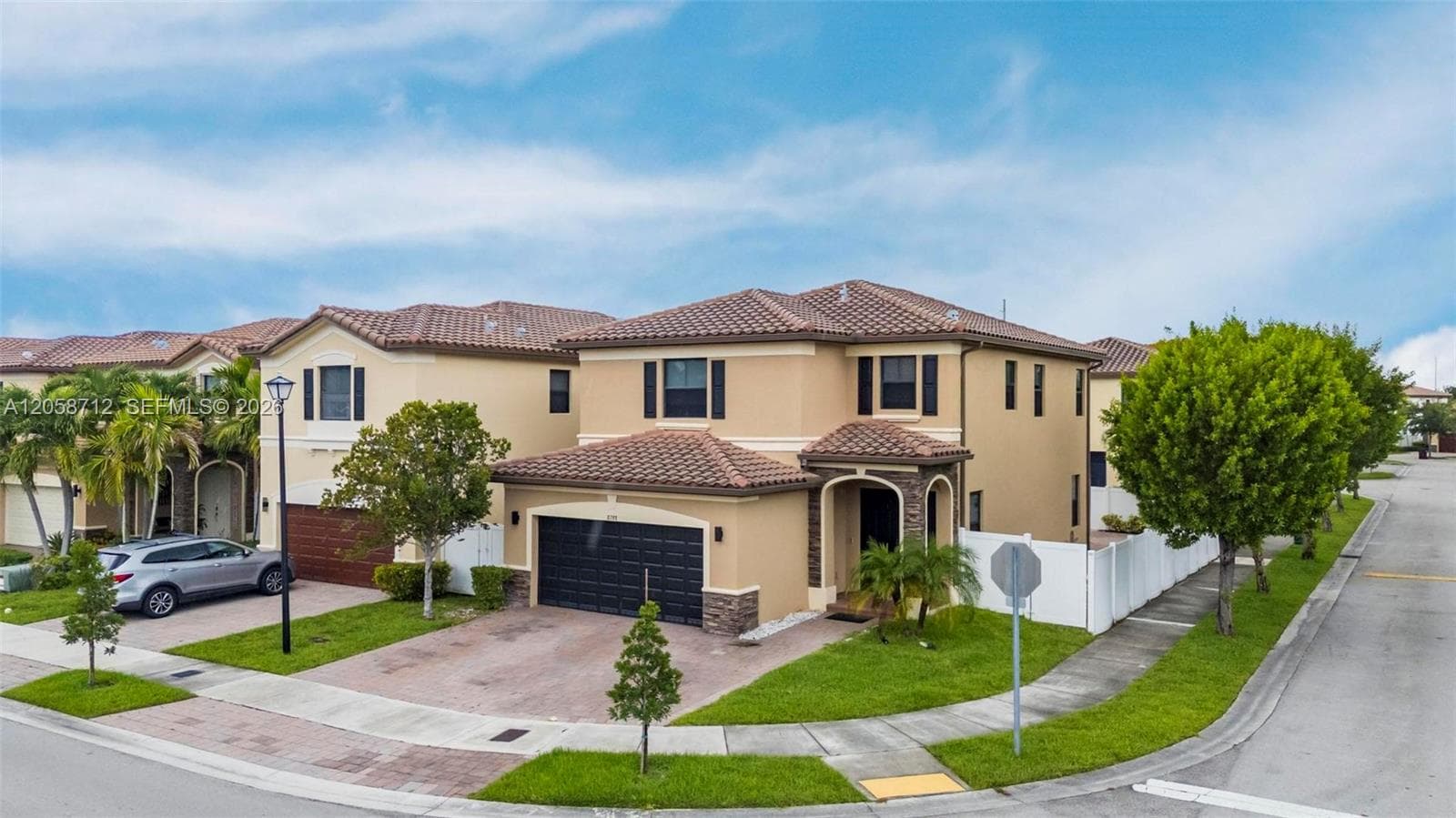 8788 W 35th Ct, Hialeah, FL 33018 photo 2