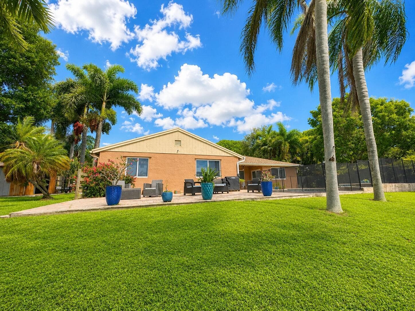5040 SW 117th Way, Cooper City, FL 33330 photo 2