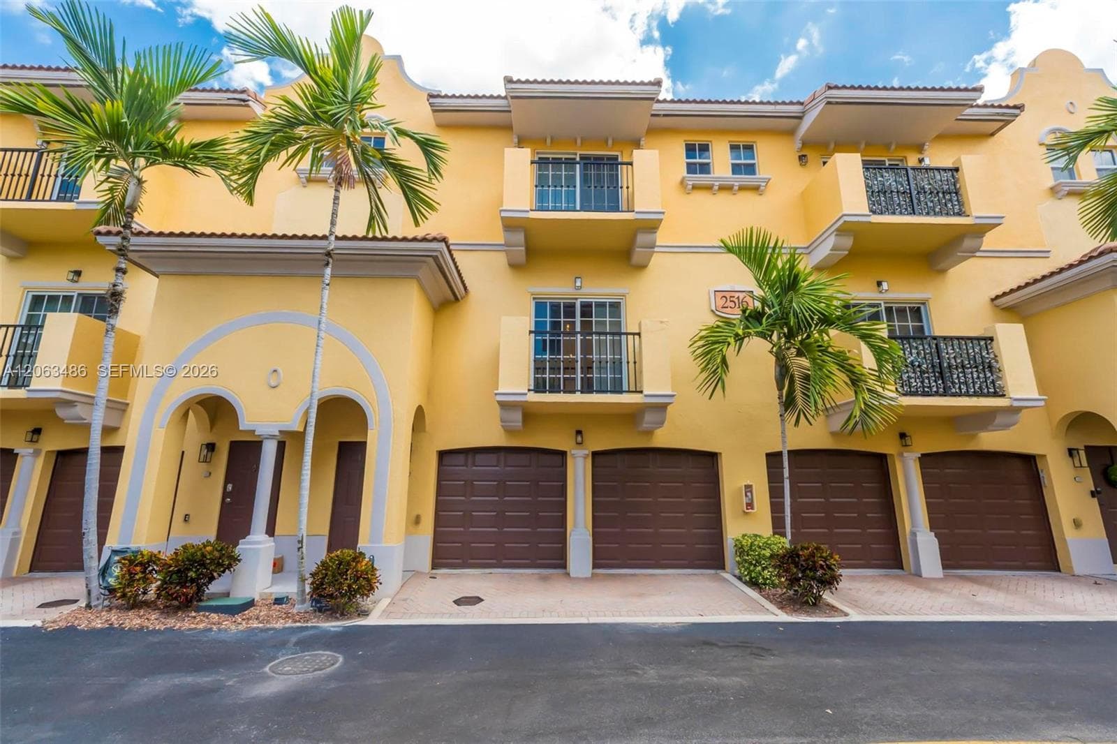 2516 SW 14th Ave # 403, Fort Lauderdale, FL 33315 photo 2