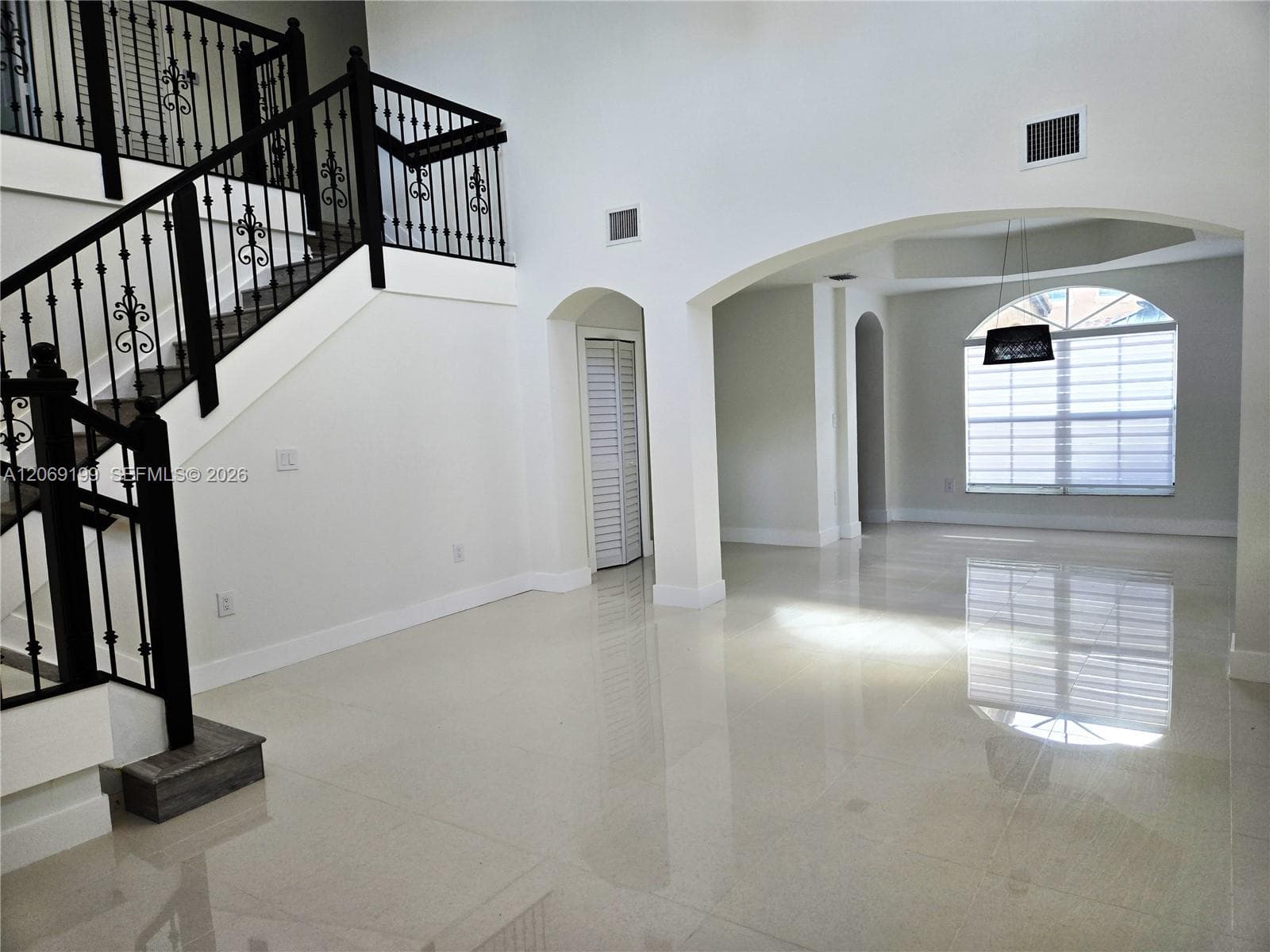 3124 SW 154th Pl, Miami, FL 33185 photo 2