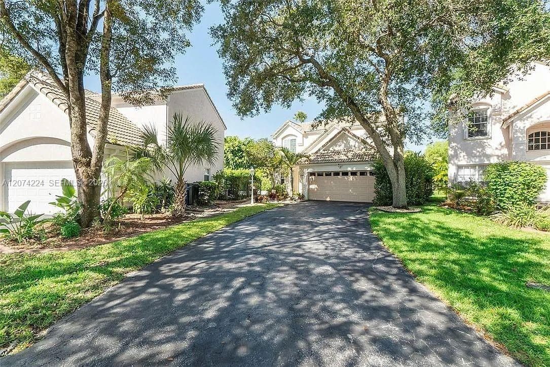 3724 Wilderness Way, Coral Springs, FL 33065 photo 2