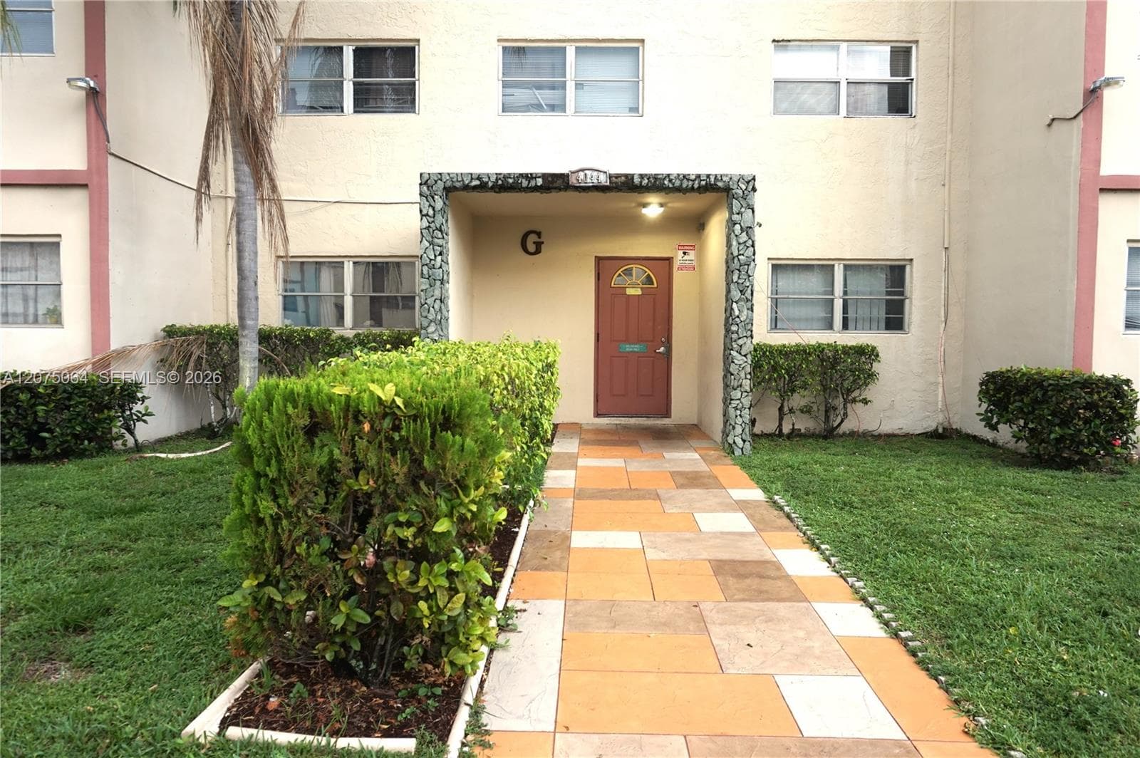4044 NW 19th St # 404, Lauderhill, FL 33313 photo 2