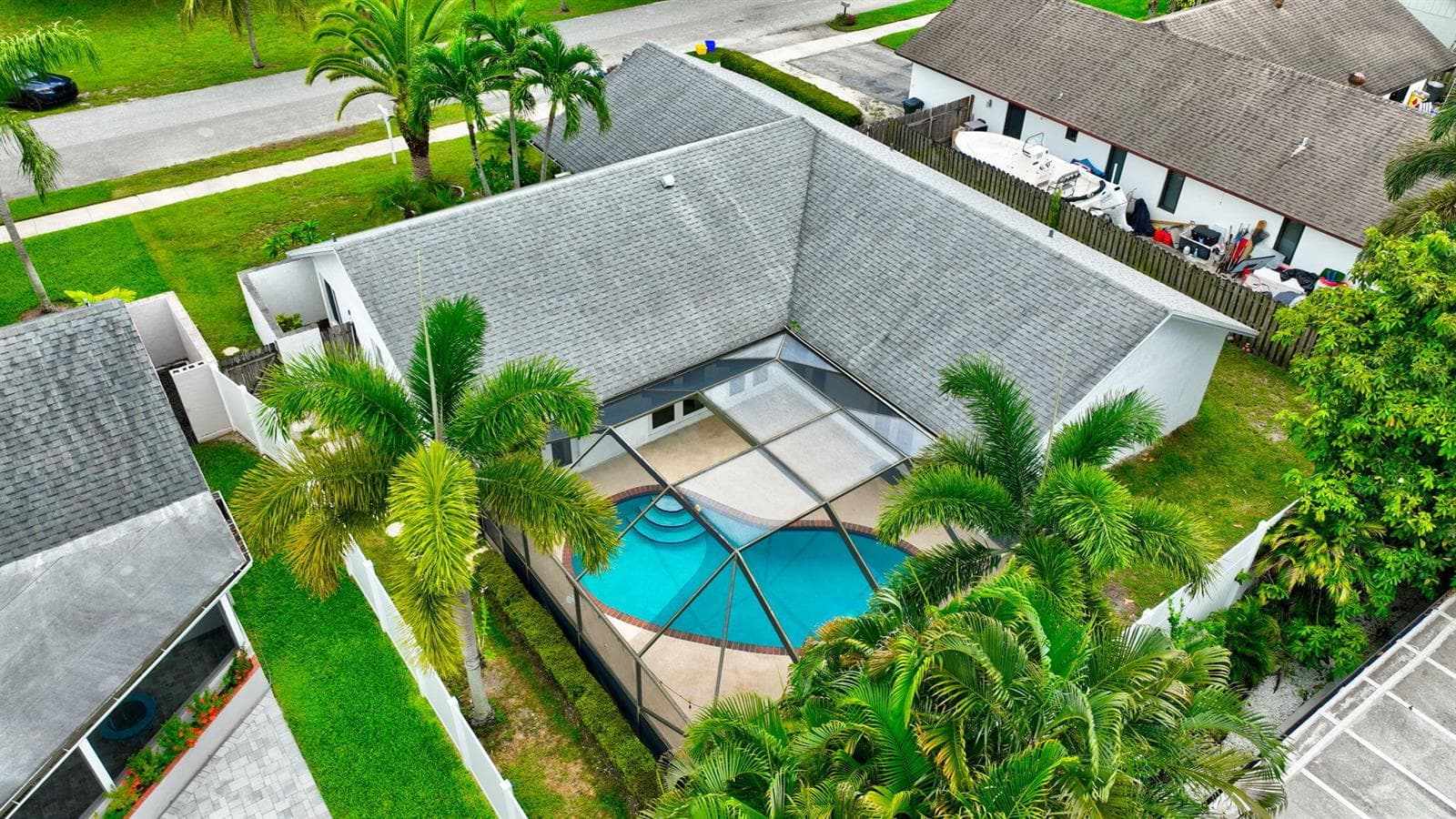 586 NW 45TH Way, Delray Beach, FL 33445 photo 2
