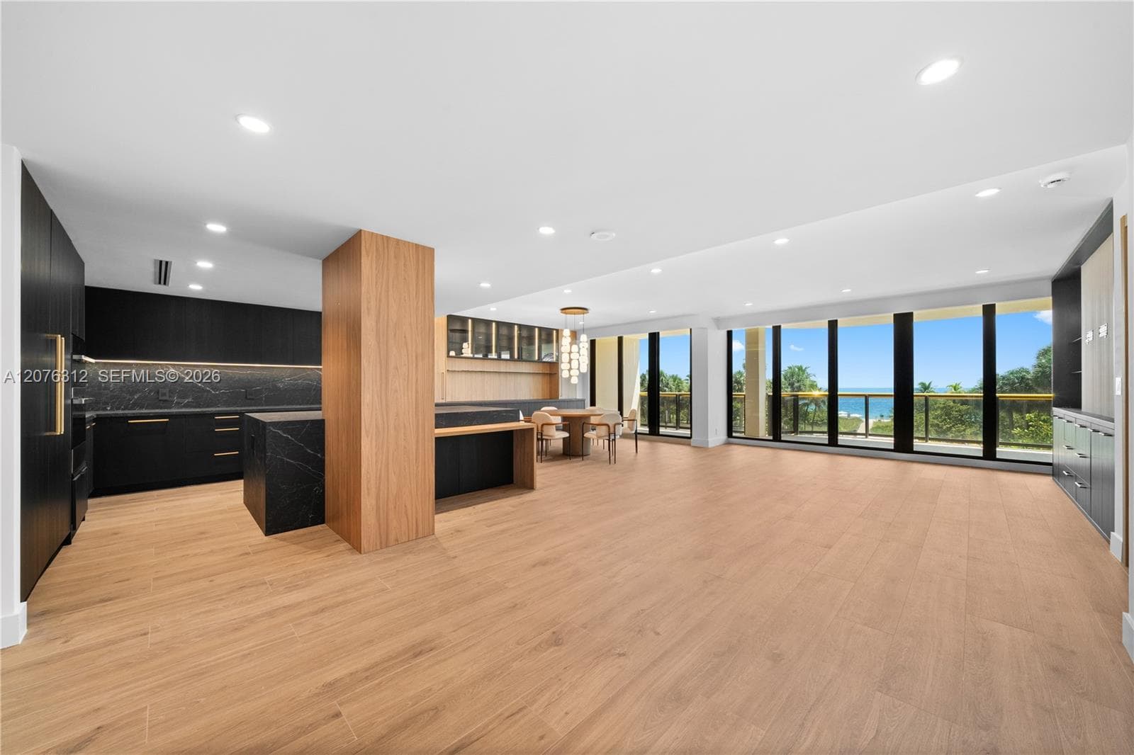 9999 Collins Ave # 3F, Bal Harbour, FL 33154