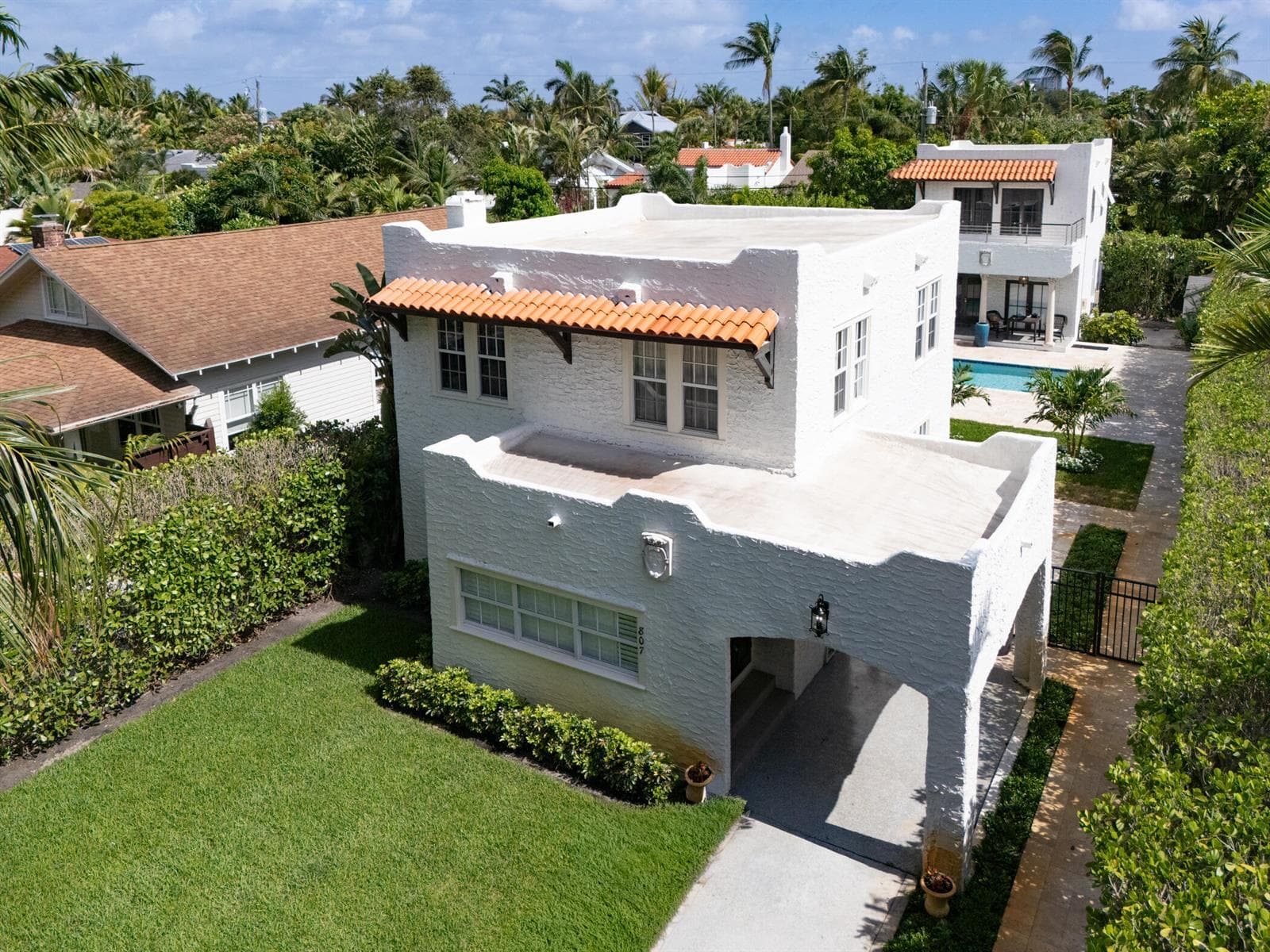 807 Ardmore Road, West Palm Beach, FL 33401 photo 2