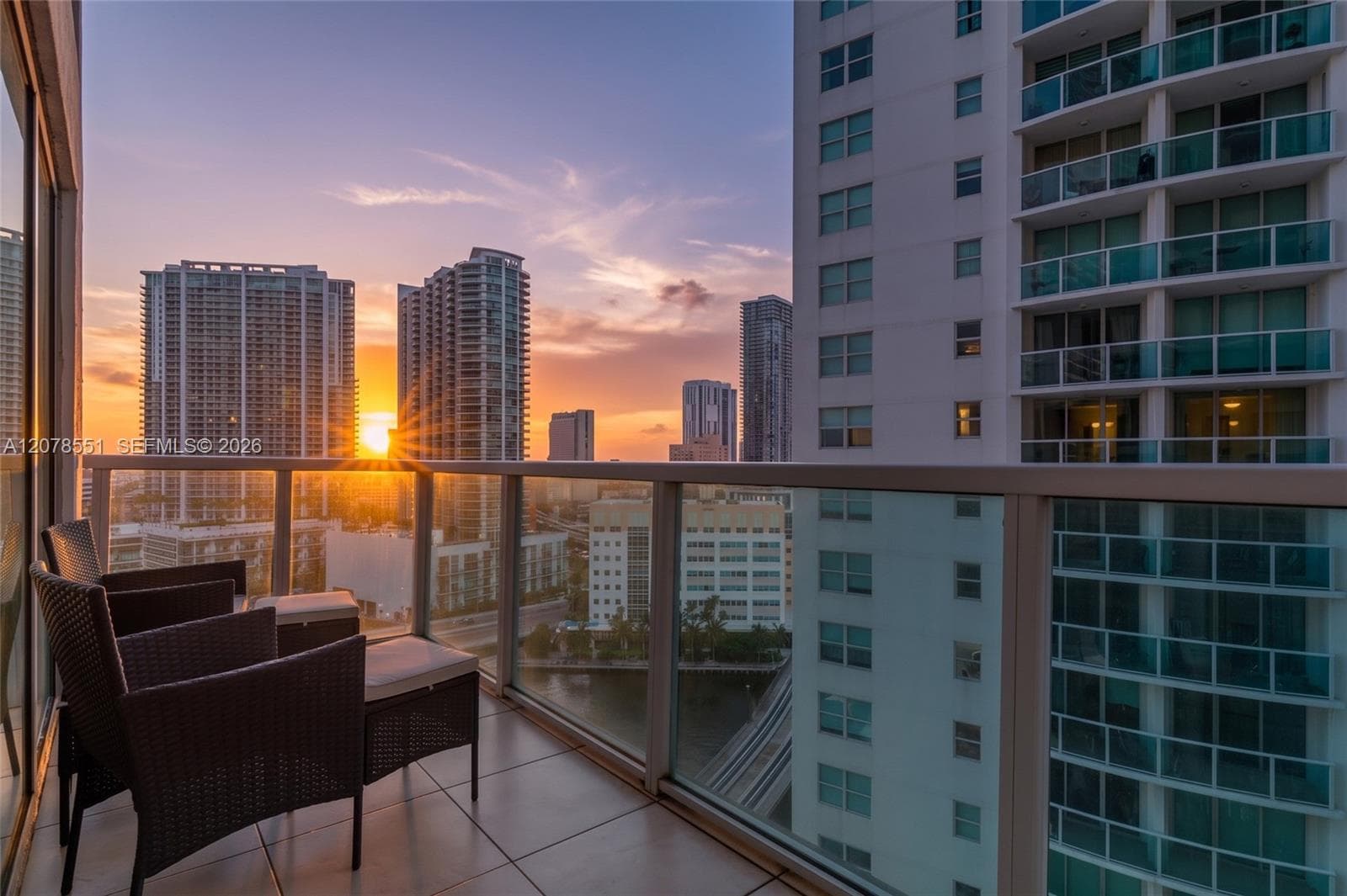 41 SE 5th St # 1117, Miami, FL 33131
