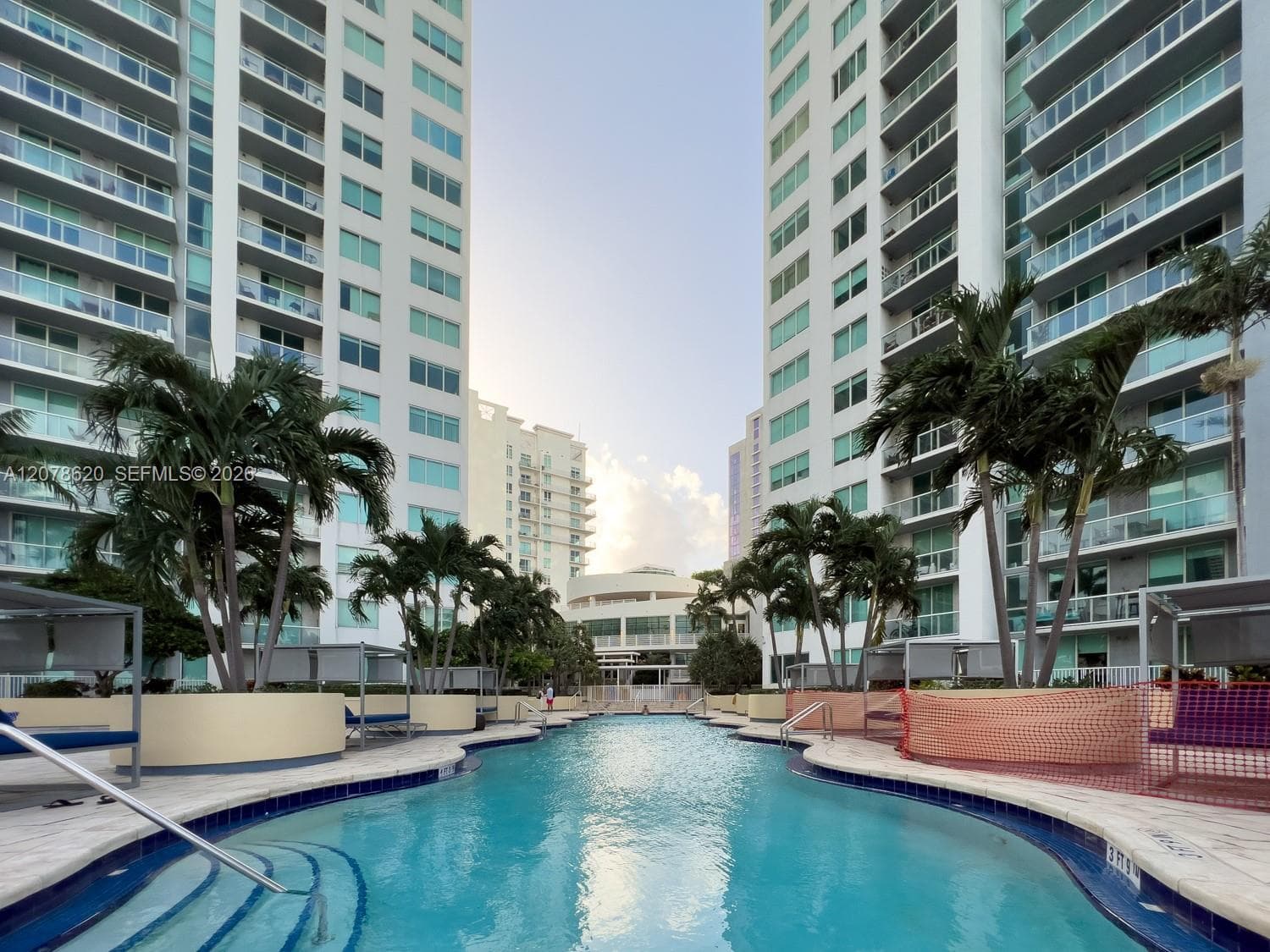 253 NE 2nd St # 228, Miami, FL 33132 photo 2