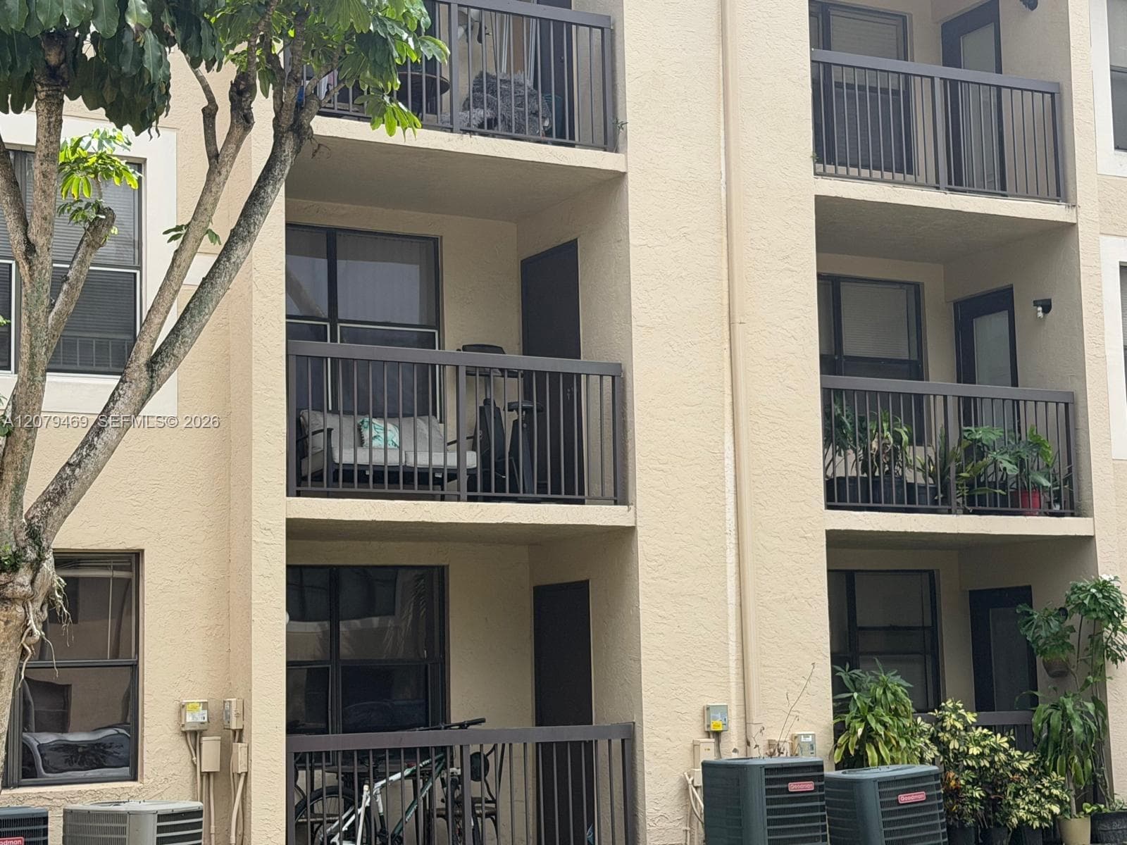 4481 W Mcnab Rd # 37, Pompano Beach, FL 33069 photo 2