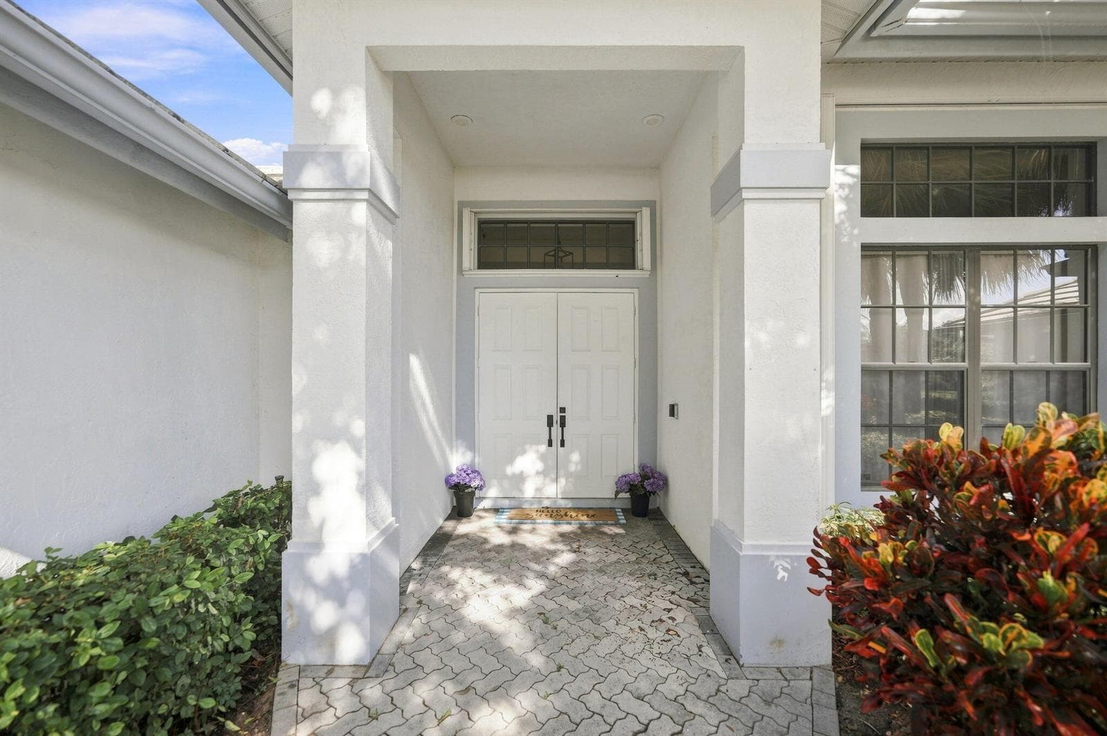 756 SW Pelican Cove, Port St. Lucie, FL 34986 photo 2