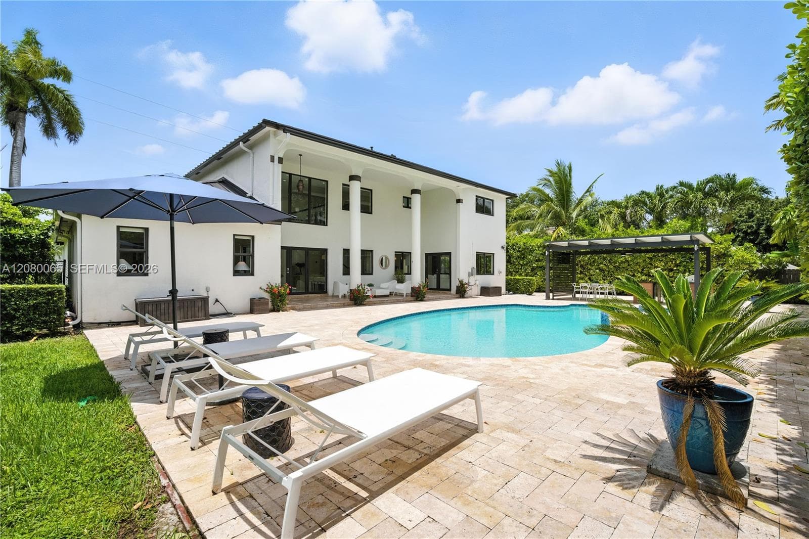 17815 SW 83rd Ct, Palmetto Bay, FL 33157 photo 2