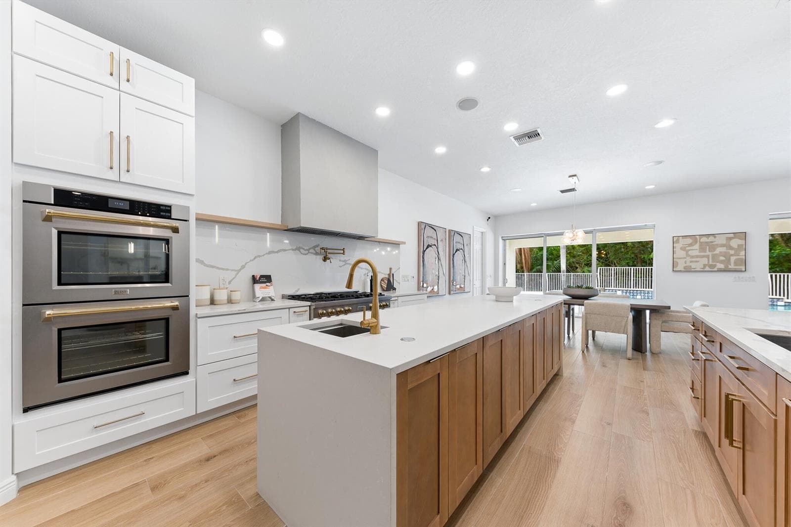 8717 ESTATE Drive, West Palm Beach, FL 33411 photo 2