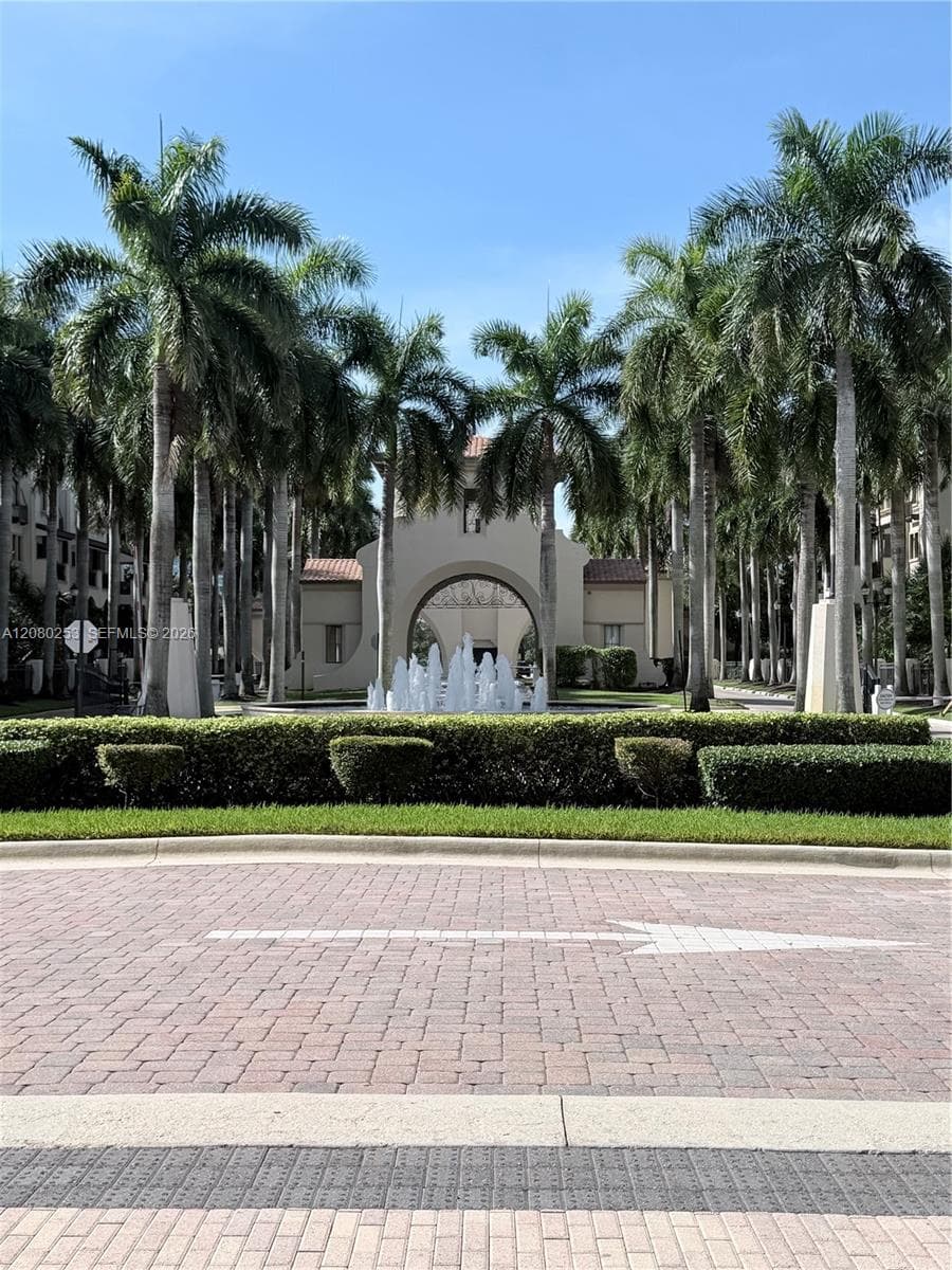 3331 NW 124th Ter, Sunrise, FL 33323 photo 2