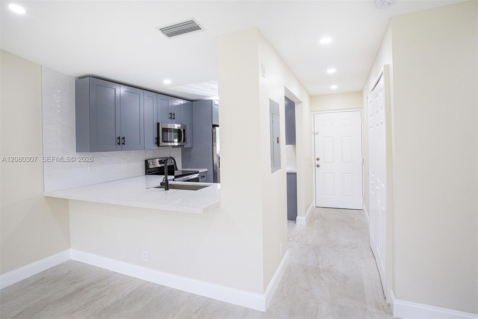9431 Boca Cove Cir # 1009, Boca Raton, FL 33428 photo 2