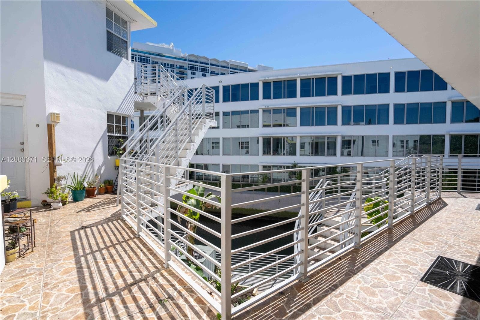 2383 Flamingo Dr # 11, Miami Beach, FL 33140 photo 2