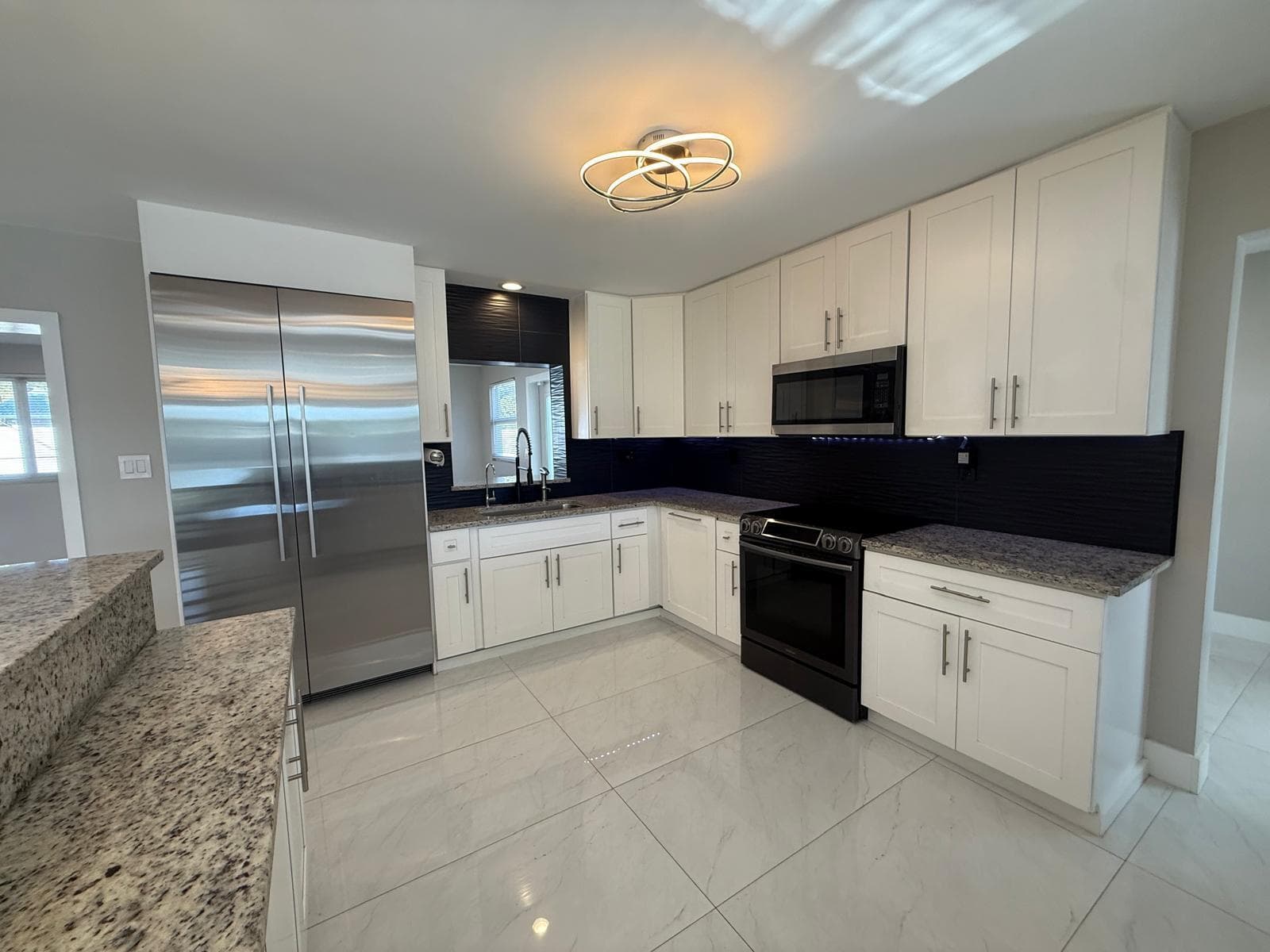 4901 NE 13TH Terrace, Oakland Park, FL 33334 photo 2