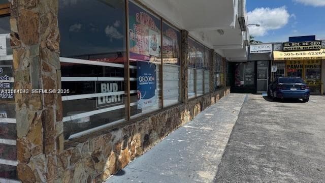 4021 NW 7th St, Miami, FL 33126 photo 2