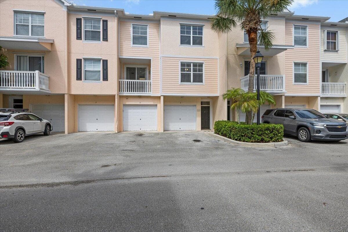 155 GALICIA Way # 210, Jupiter, FL 33458 photo 2