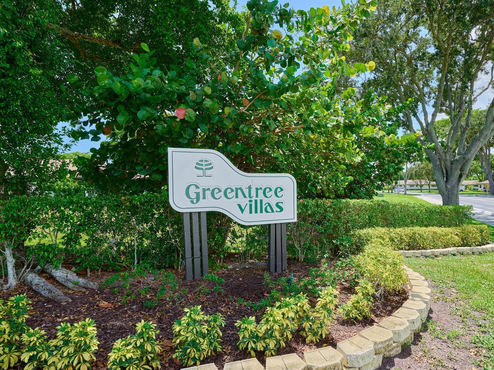 4853 Equestrian Circle # B, Boynton Beach, FL 33436 photo 2