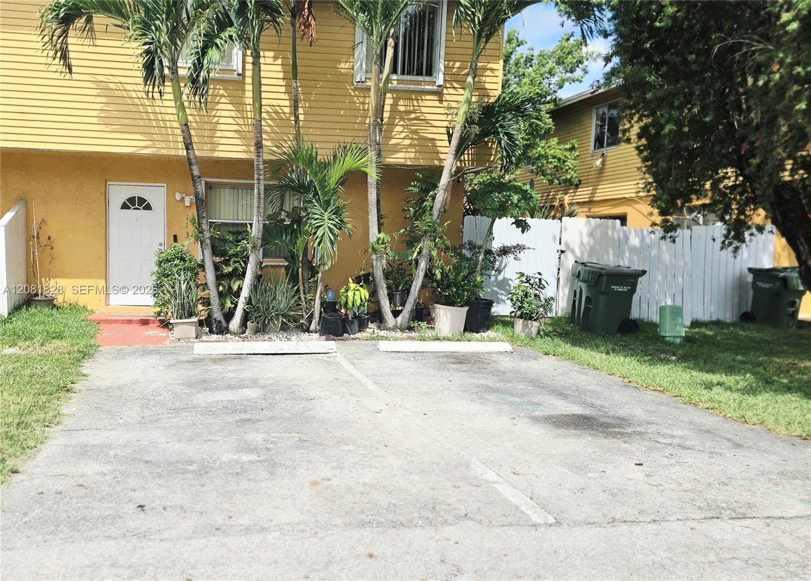 113 NE 12th Ave # 113, Homestead, FL 33030