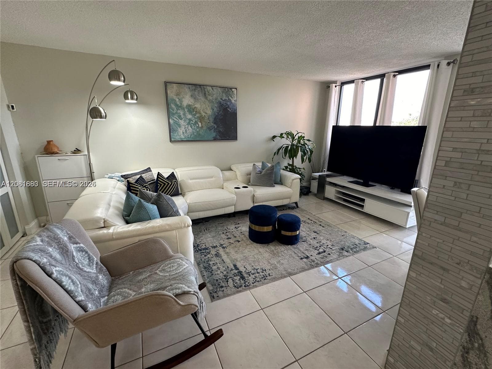 9410 W Flagler St # 410, Miami, FL 33174