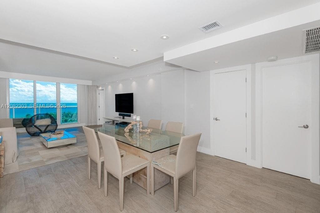 2301 Collins Ave # 738, Miami Beach, FL 33139 photo 2