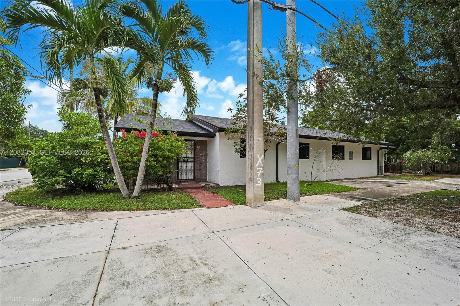 3471/3473 Plaza St, Miami, FL 33133 photo 2