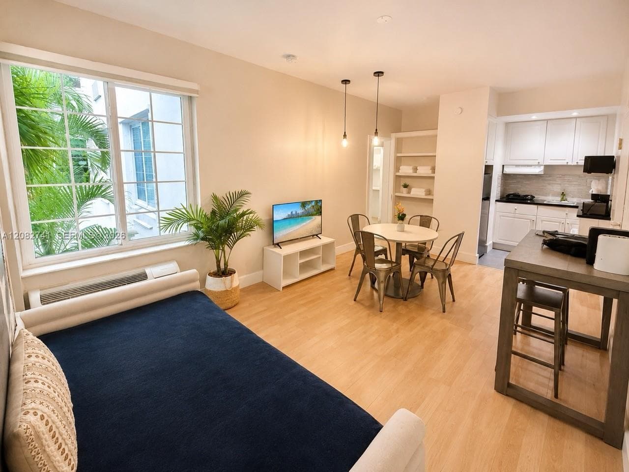 3025 Indian Creek Dr # 204, Miami Beach, FL 33140