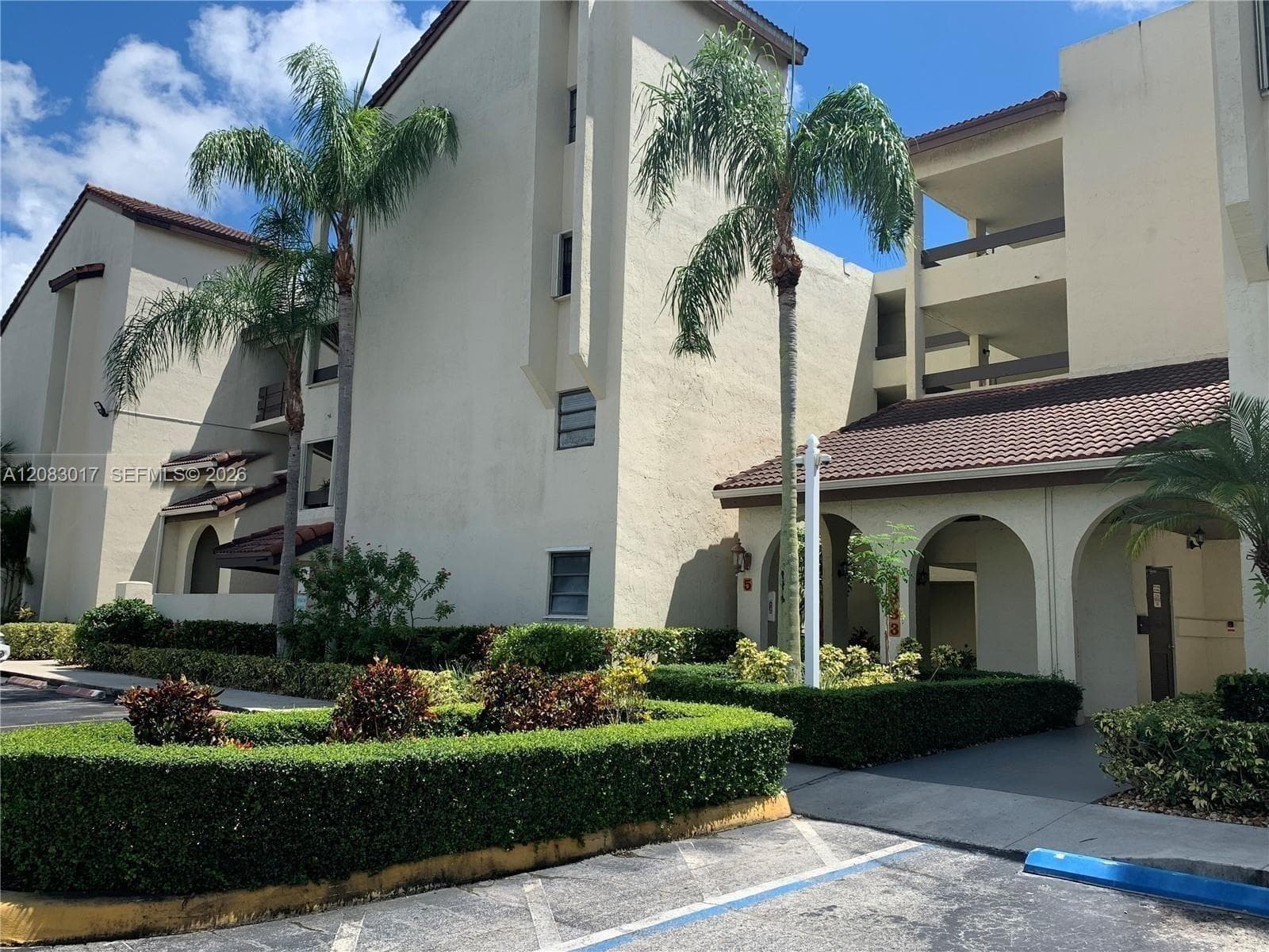 8933 SW 123rd Ct # 401, Miami, FL 33186 photo 2