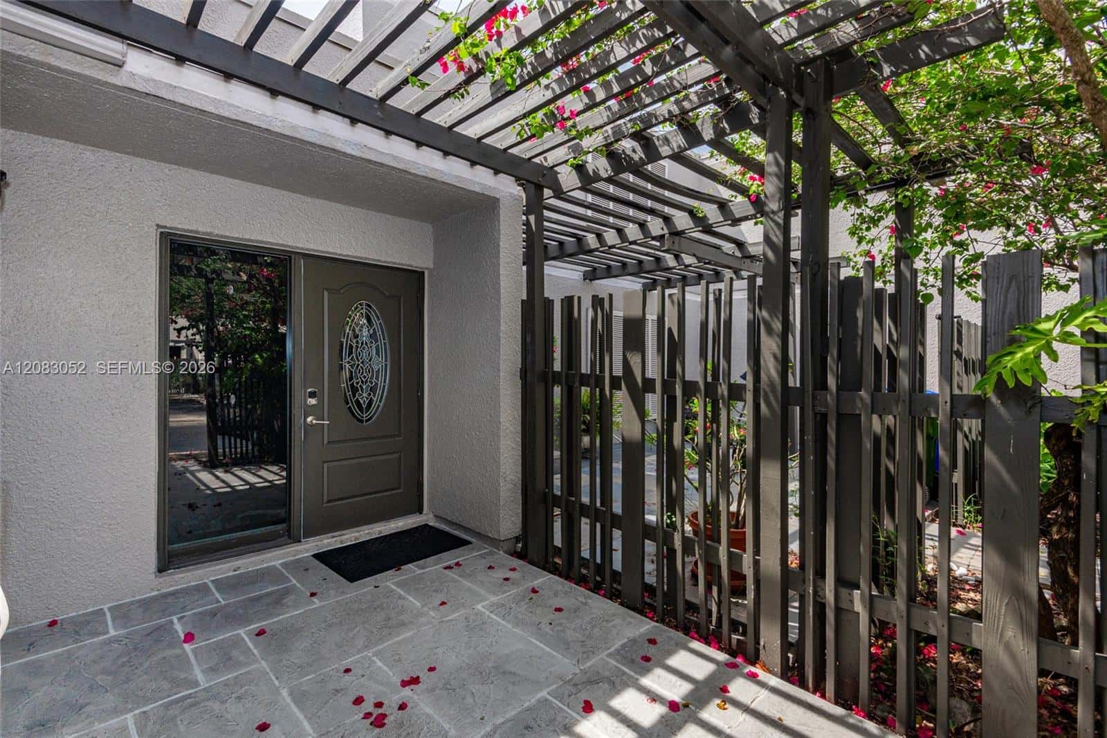 1504 NW 112th Ter, Pembroke Pines, FL 33026 photo 2