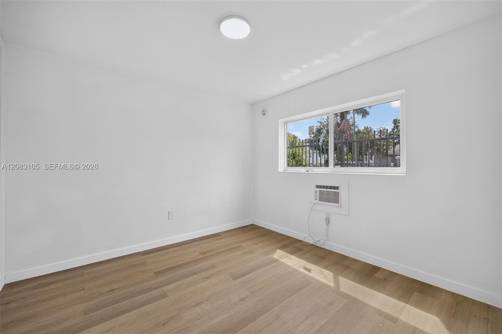 60 NW 79th St # 11, Miami, FL 33150 photo 2
