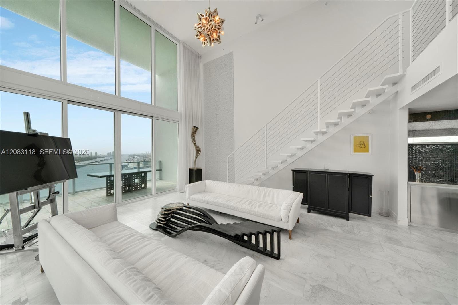 1040 Biscayne Blvd # 3304, Miami, FL 33132 photo 2