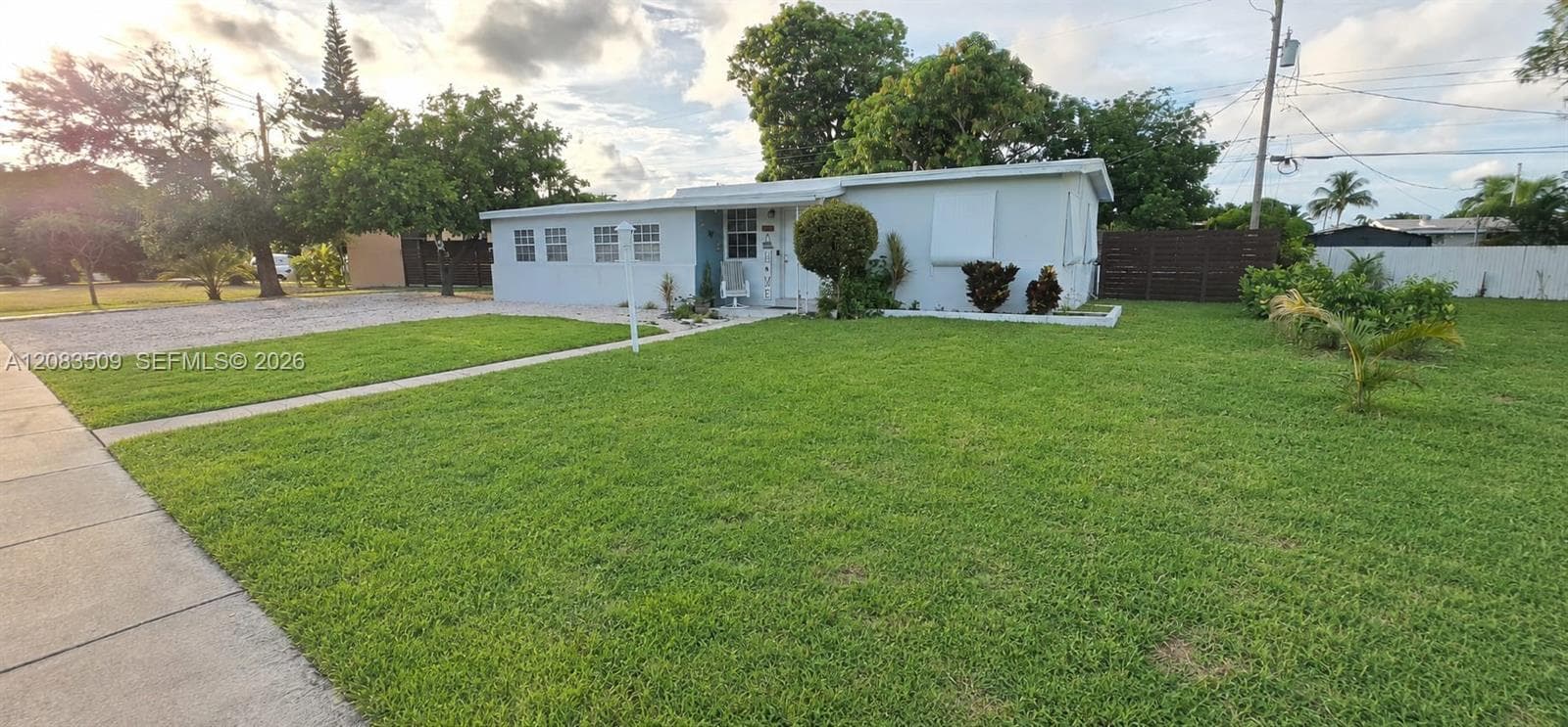 1533 NE 48TH # ST, Pompano Beach, FL 33064 photo 2