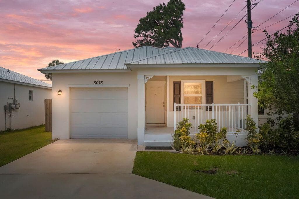 5078 SE ISABELITA Avenue, Stuart, FL 34997