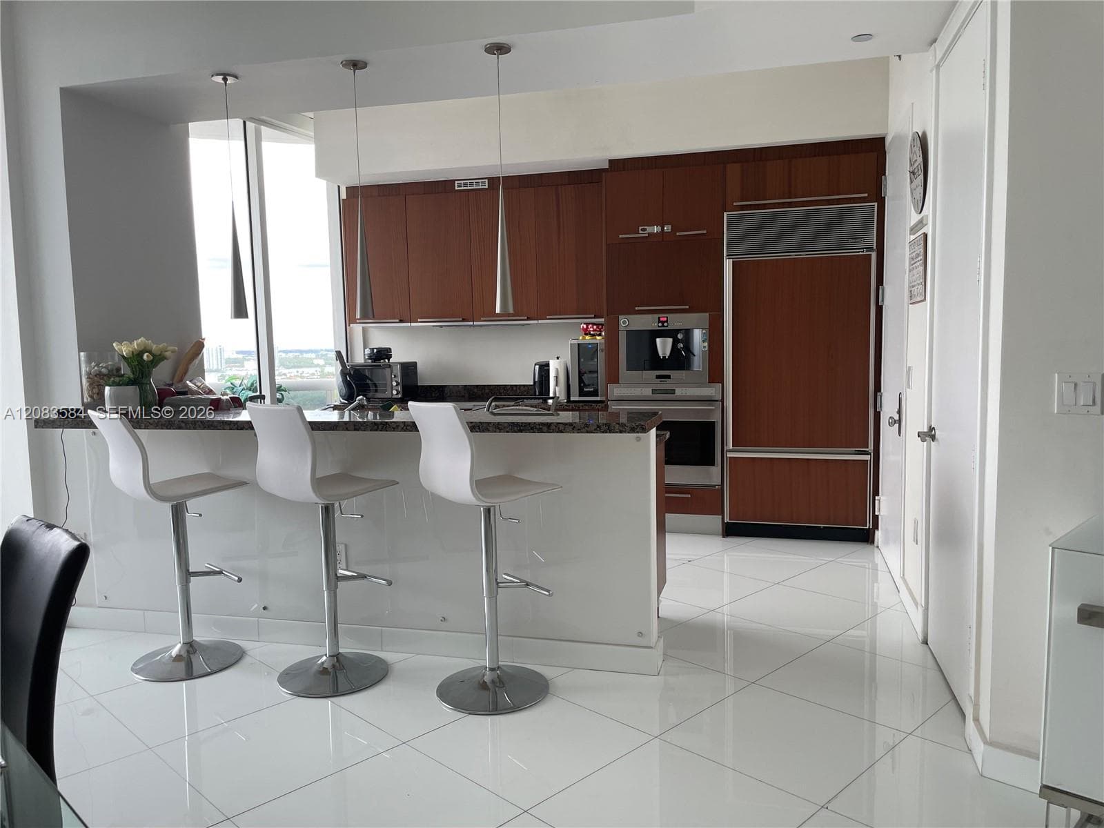 15811 Collins Ave # 2305, Sunny Isles Beach, FL 33160 photo 2