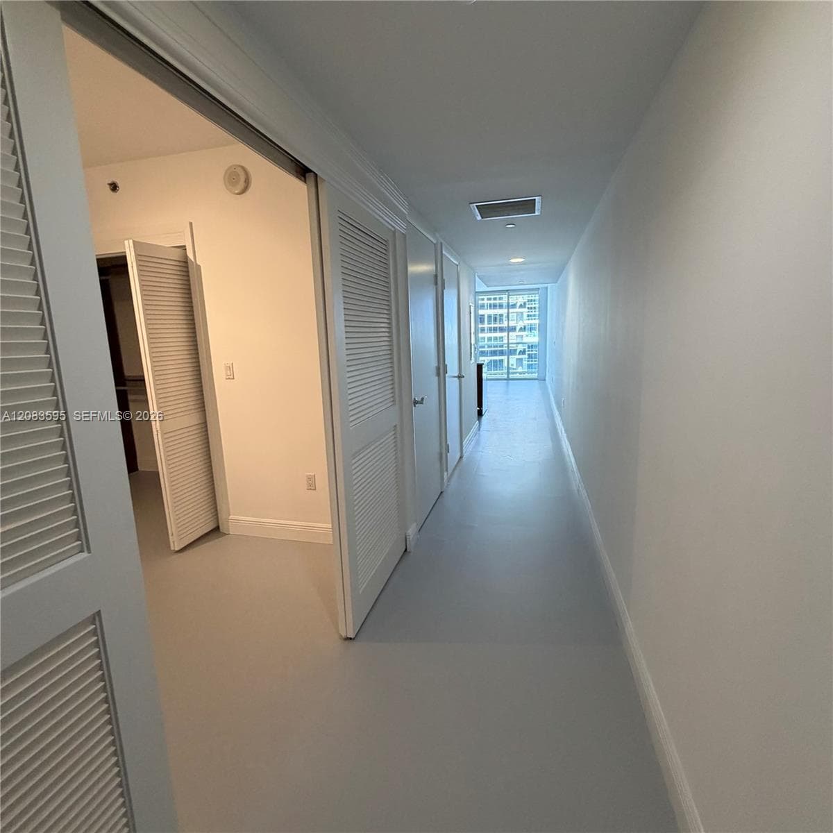 1830 S Ocean Dr # 1409, Hallandale Beach, FL 33009 photo 2
