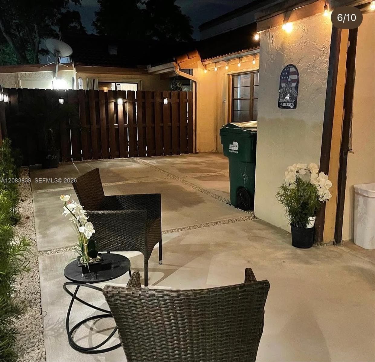 6552 NW 172nd Ln, Hialeah, FL 33015