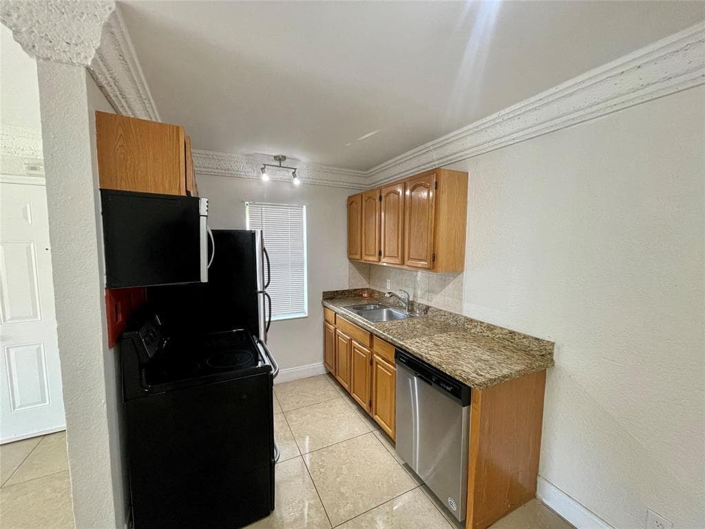 601 NE 29TH Drive # 9, Wilton Manors, FL 33334 photo 2