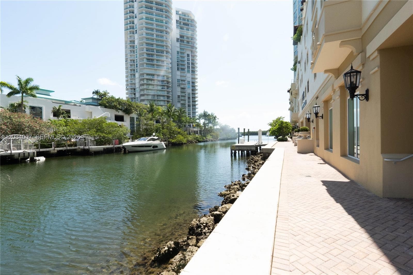 250 NE Sunny Isles Blvd # TH-407, Sunny Isles Beach, FL 33160
