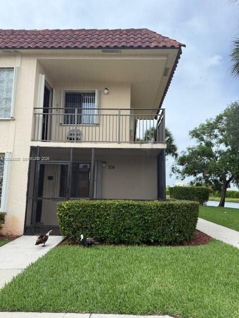 16491 Blatt Blvd # 104, Weston, FL 33326