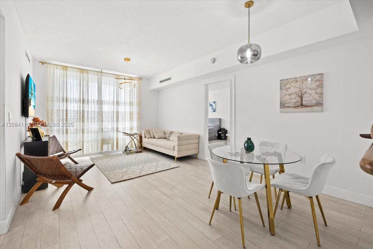 Listing